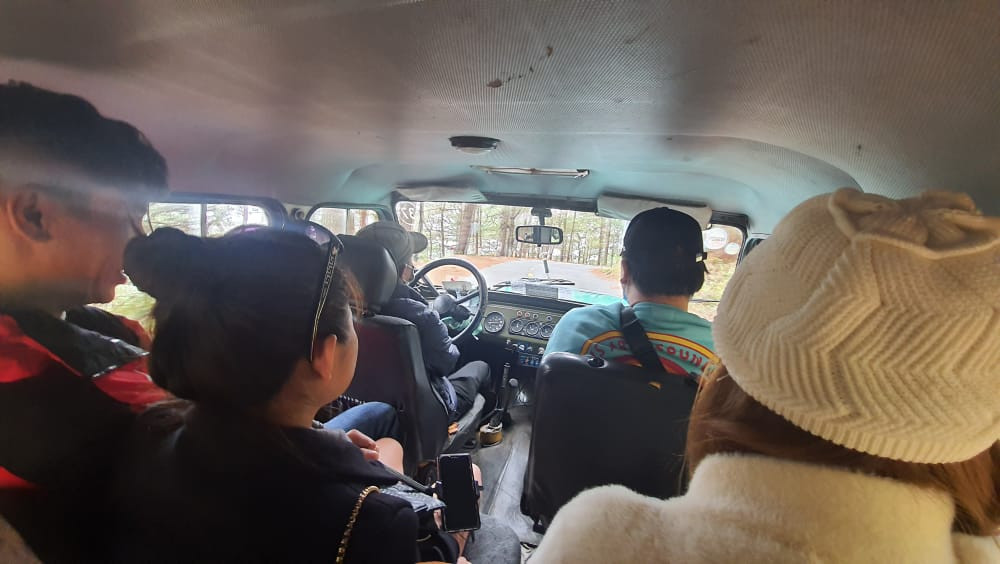 Ông Nguyên khẳng định, để đảm bảo đúng quy định phía công ty đã tạm dừng hoạt động 13 chiếc xe quá niên hạn sử dụng và đang tìm kiếm các phương tiện đạt chuẩn để bổ sung.