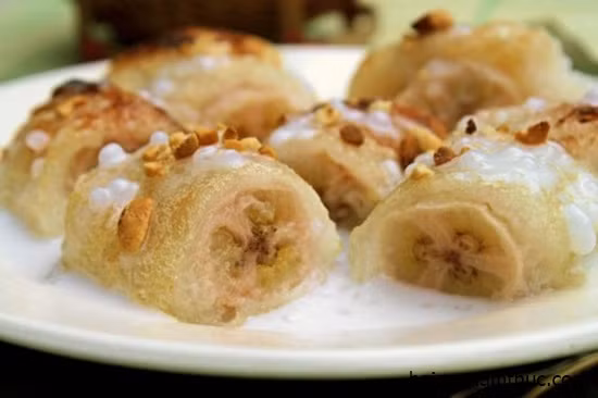 Chè chuối nướng dẻo dẻo nóng hổi ngon lành cũng là lựa chọn tuyệt vời cho mùa đông này. Ảnh: Món ngon Hà Nội.