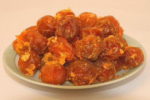 Cách dùng ô mai mơ chữa bệnh rất đơn giản, mỗi ngày chỉ cần 4 - 8g dạng thuốc sắc uống hoặc viên ngậm.