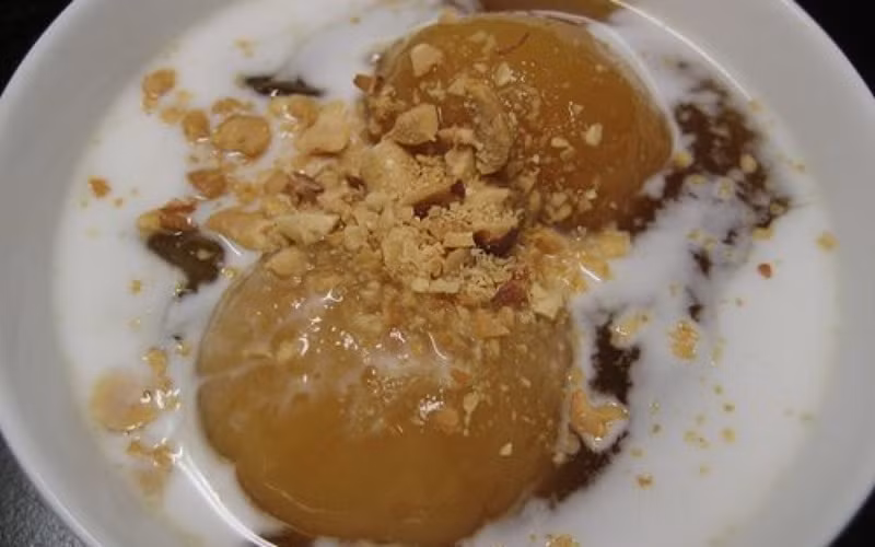 Bánh có hương vị rất đặc biệt so với những hàng quán khác tại Hà Nội. Ảnh: Foody.