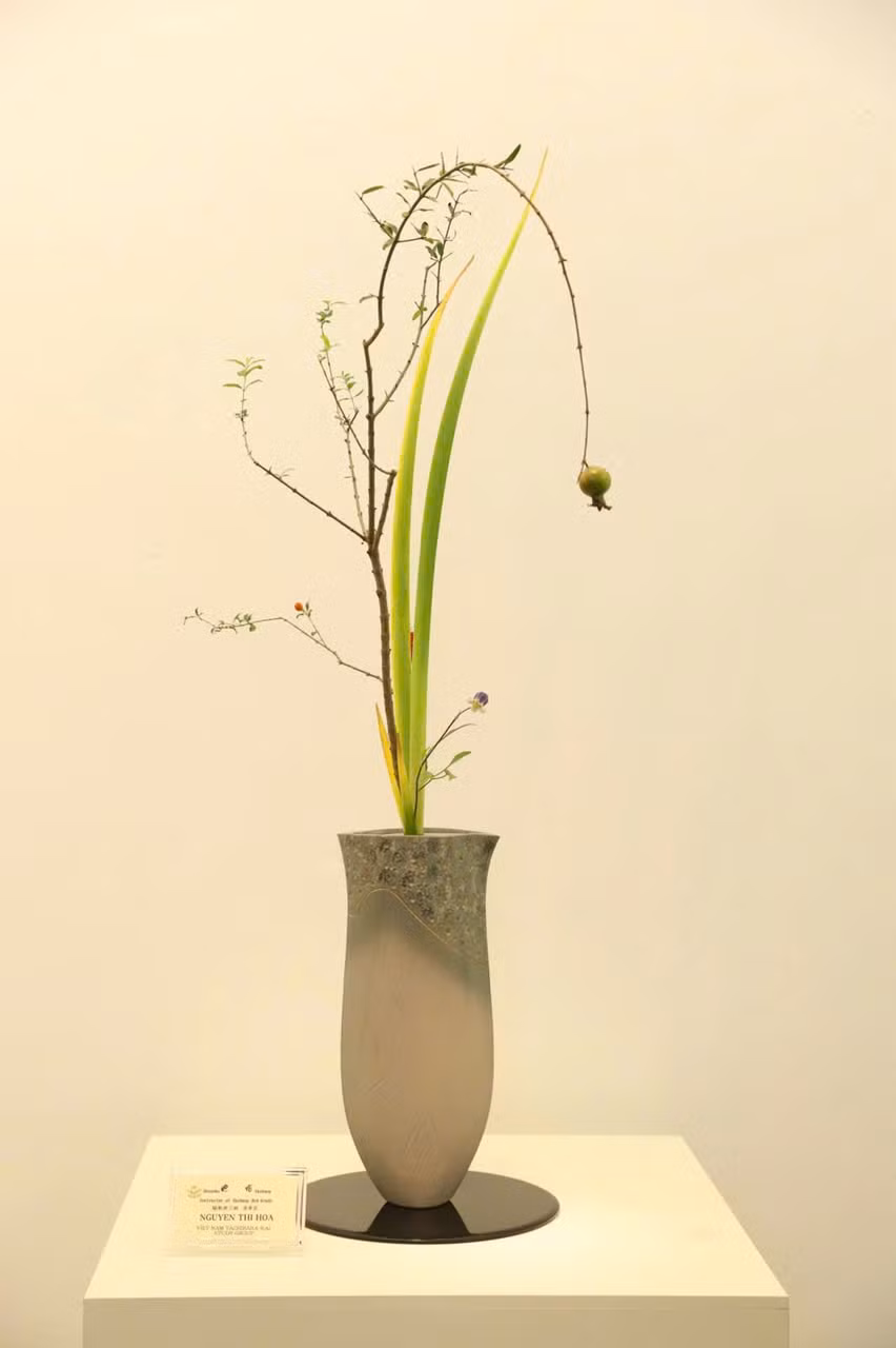 Thong diep y nghia tu Nghe thuat cam hoa Ikebana tai trien lam 