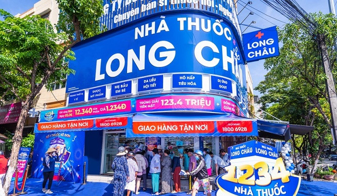 Dự định mở thêm 3.000 cửa hàng, Long Châu “gánh” lợi nhuận cho FRT thế nào? Du dinh mo them 3.000 cua hang, Long Chau “ganh” loi nhuan cho FRT the nao?