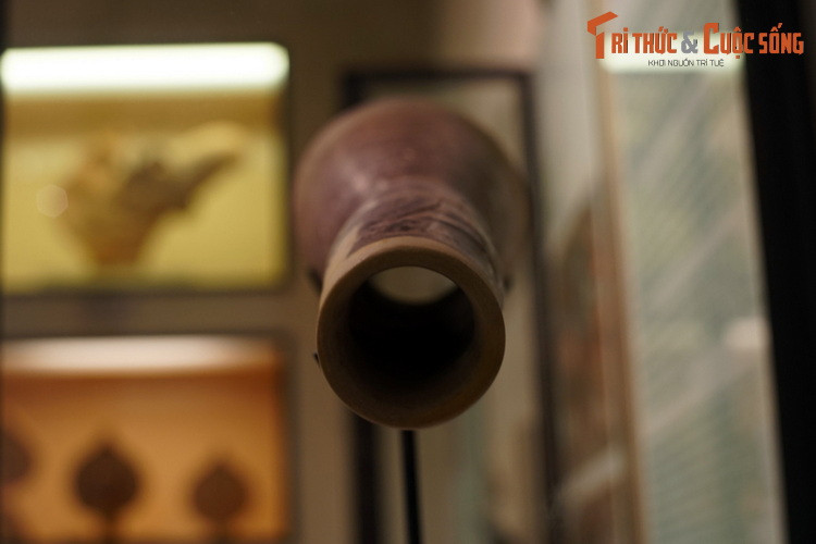 Trong không gian của Hoàng thành Thăng Long xưa, có thể chiếc loa từng được dùng để ban bố các thông cáo của triều đình hoặc đưa ra hiệu lệnh dành cho binh lính...