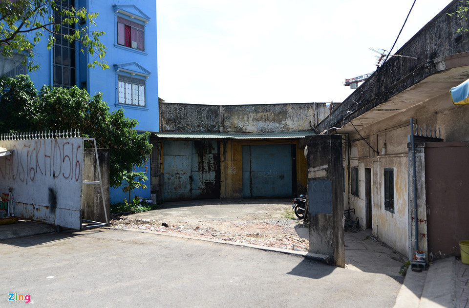 Cơ sở vật chất hiện tại trong khu đất đã cũ kỹ, xuống cấp, đóng im lìm, chỉ còn một chốt bảo vệ có nhân viên trông coi. Tính đến tháng 4/2018, theo kết quả giám sát của HĐND TP.HCM, hiện trên địa bàn thành phố đang có 26 địa chỉ đất công đang bỏ trống, bỏ hoang nhiều năm qua, gây lãng phí rất lớn. Riêng tại quận Bình Tân hiện có hơn 50 lô đất do các cơ quan đơn vị trực thuộc Trung ương quản lý, sử dụng trong đó có nhiều vị trí bỏ trống hoặc cho thuê lại.