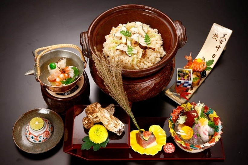 Vì sao nấm Matsutake đắt hơn vàng, giới siêu giàu lùng khắp thế giới? - Hình 4 Vi sao nam Matsutake dat hon vang, gioi sieu giau lung khap the gioi?-Hinh-4