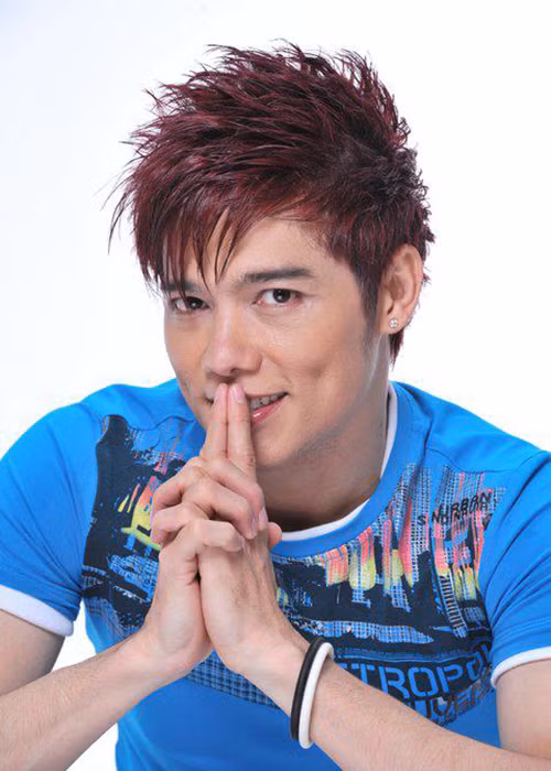 Sau khi công ty quản lý tập trung cho Minh Hằng, Tim…, cựu thành viên nhóm AXN quyết định rời công ty để hoạt động độc lập. Ảnh: FBNV