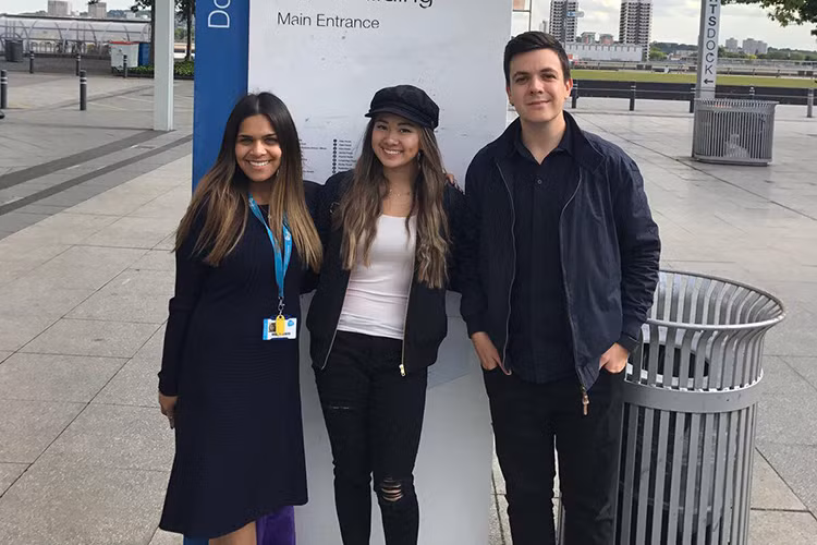 Theo MC Kỳ Duyên, con gái Yênli đang chọn trường học và sẽ bắt đầu sang Anh học vào tháng 9/2017. Ảnh: FBNV