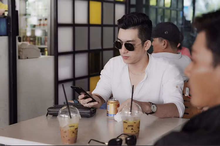 Bảo Duy kết hôn với Phi Thanh Vân vào năm 2014. Cả hai có chung một cậu con trai. Sau khi ly hôn, Phi Thanh Vân nhận được quyền nuôi con. Hiện tại, cả hai tránh nhắc tên nhau trước dư luận.