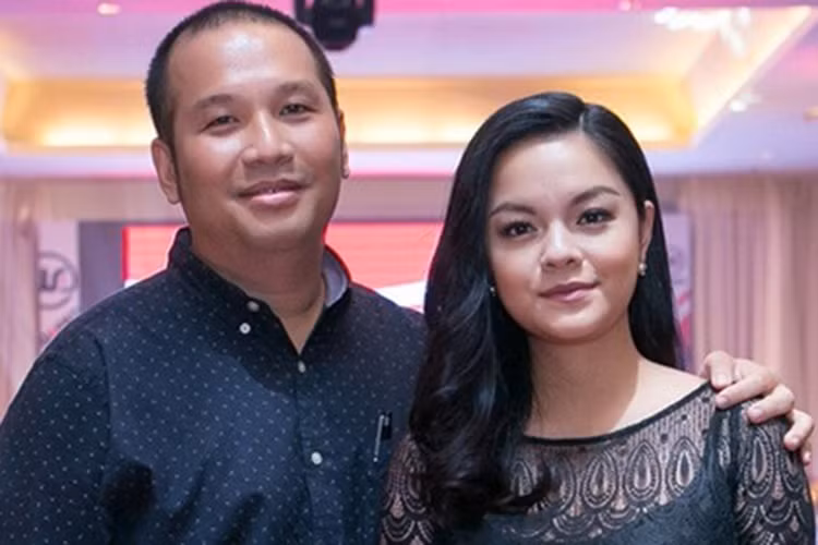 Tin đồn hôn nhân gặp trục trặc ảnh hưởng không nhỏ đến cuộc sống đời thường của Quang Huy. Mới đây, anh than thở cảm thấy mệt mỏi vì liên tục bị hỏi thăm về chuyện tan vỡ với Phạm Quỳnh Anh. Ảnh: tinnhanhonline