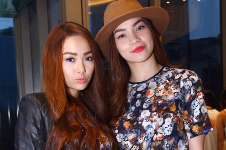 Cách đây không lâu, The Face 2017 đã dính lùm xùm Minh Hằng tố bị Hồ Ngọc Hà chèn ép nên buộc phải rút khỏi vị trí huấn luyện viên The Face. Theo lời Minh Hằng, cô nghe thông tin từ ban tổ chức rằng Hồ Ngọc Hà không muốn ngồi ghế nóng cùng với cô. Ảnh: Zing