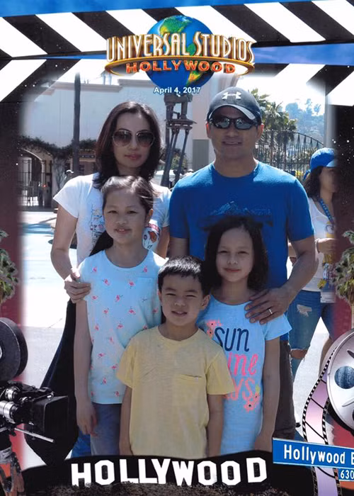 Ngọc Thúy đang có tổ ấm hạnh phúc bên chồng và 3 người con. Trong khi đó, chồng cũ của cô cũng có cuộc sống bình yên bên người mẫu Phan Như Thảo và cô con gái chưa đầy một tuổi. Ảnh: FBNV