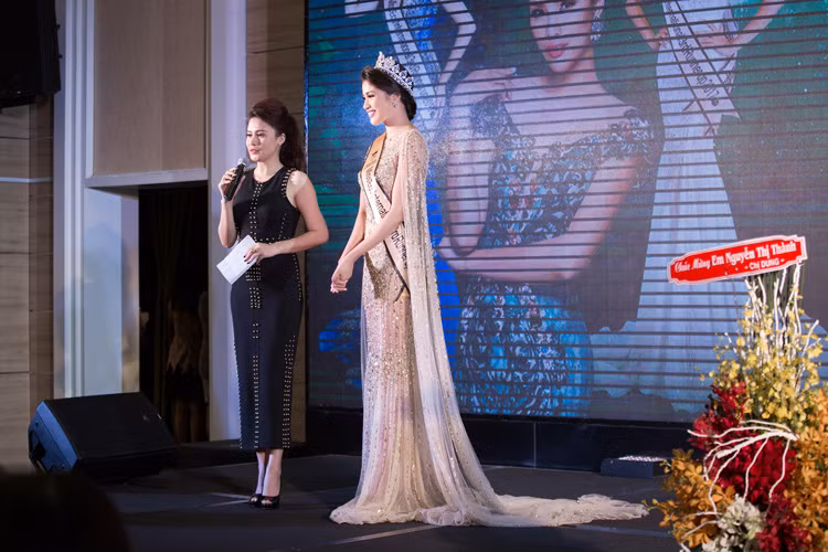 Ngoài làm giám đốc quốc gia, Nguyễn Thị Thành còn khoe sẽ tham dự Liên hoan phim Cannes lần thứ 70 tổ chức tại Pháp với tư cách khách mời. Thông tin này từ phía người đẹp đã gây chú ý. Ảnh: Nhân Phan