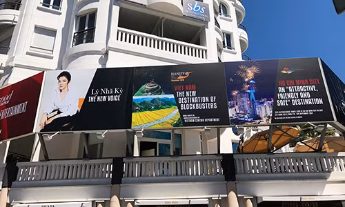 Dai dien tai Cannes len tieng ve pano Ly Nha Ky tai LHP