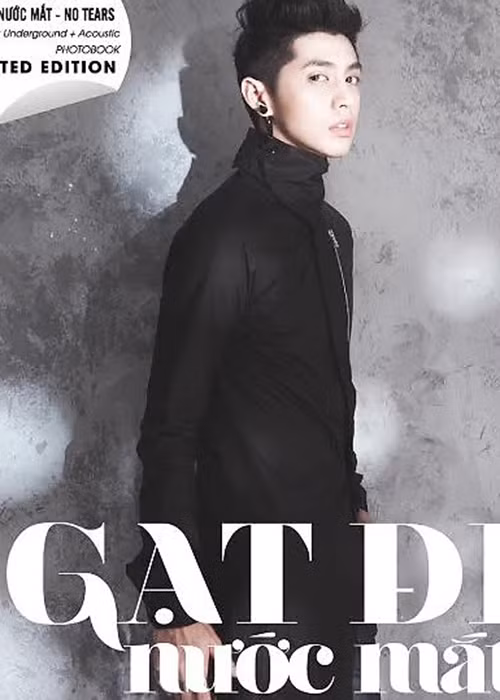 Từ năm 2012 đến nay, Noo Phước Thịnh liên tục tung sản phẩm âm nhạc. Hiện tại, anh sở hữu số lượng bản hit khá nhiều, có thể kể đến như: “Mất em”, “Chợt thấy em khóc”, “Gạt đi nước mắt”, “Mãi mãi bên nhau” , “Cause I love you”...Ảnh: Zing