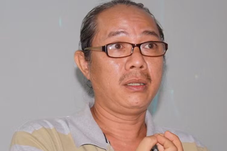 Nghe si Trung Dan la ai ma Hoai Linh - Tran Thanh deu ne?-Hinh-8