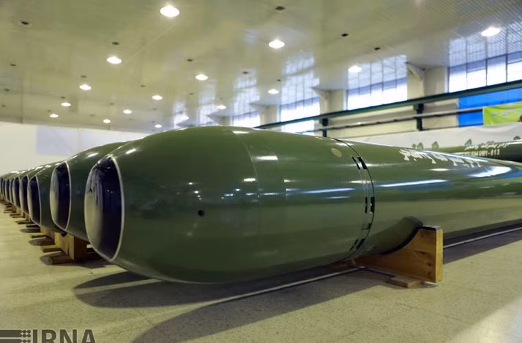 Ngư lôi YT-534 UW1 nhiều khả năng được trang bị cho lớp tàu ngầm mini Ghadr đang biên chế số lượng lớn trong Hải quân Iran.