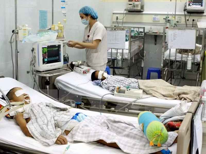 7 be tu vong o Cao Bang duong tinh voi virus Coxsackie A6