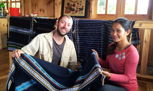 Chang re Tay o mien gai dep-Hinh-3