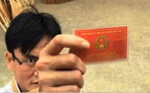 Lam ro vu can bo huyen Ba Vi rut the nganh doa tai xe xe tai