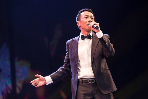 Kham pha co ngoi rong gan 2000m2 co dien tho Mau cua ca si Viet Hoan