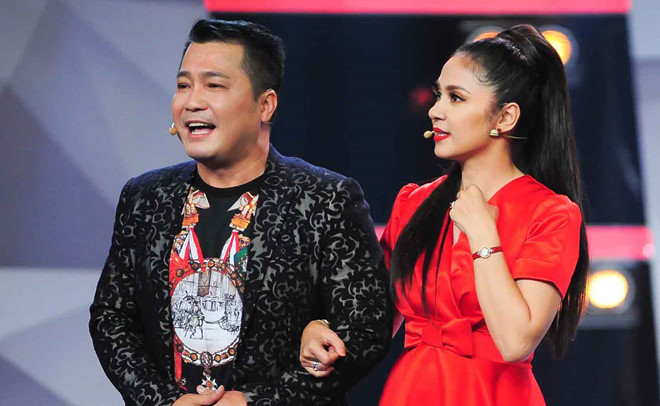 Viet Trinh dang anh chup voi Ly Hung gan 30 nam truoc-Hinh-2