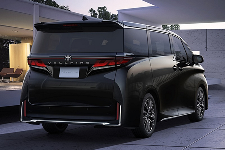 Toyota Alphard và Vellfire thế hệ mới (40-series) ra mắt toàn cầu tại Nhật Bản vào tháng 6/2023 và được chia thành 2 phân khúc tầm trung và cao cấp. Tại Việt Nam, Toyota Alphard vẫn là mẫu xe thuộc thế hệ thứ 3 và có giá bán 4,37 tỷ đồng.