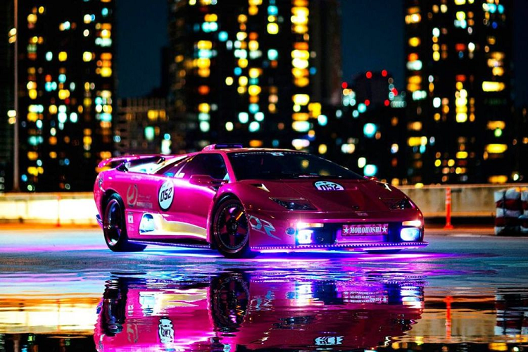 Mặc dù những chiếc xe có phần “dị” nhưng nó đều mang đậm dấu ấn cá nhân của Morohoshi cũng như không giống với bất cứ chiếc xe nào khác trên thế giới.