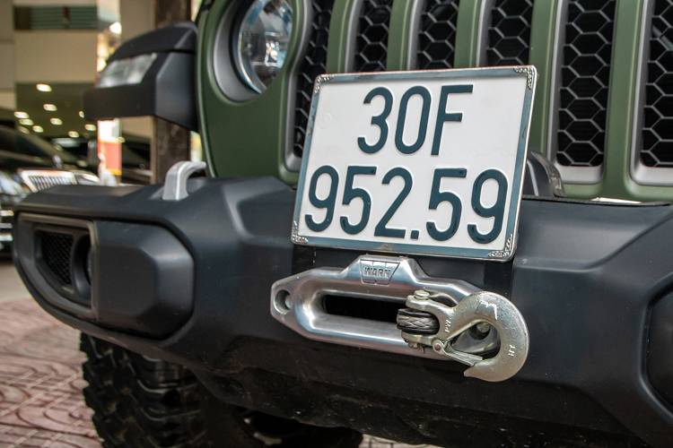 Theo ước tính, quãng đường ông Đặng Lê Nguyên Vũ cầm lái Jeep Gladiator Rubicon đi từ TP. HCM đến Đắk Lắk và ngược lại dài khoảng 700 km.