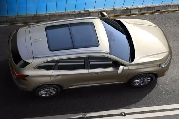 Giá xe Haval H6 ở Việt Nam hiện chưa được hé lộ tuy nhiên dự kiến sẽ không rẻ. Nguyên nhân là bởi Haval H6 Hybrid ở Thái Lan đã có giá 1,349 triệu Baht (khoảng 914 triệu đồng).