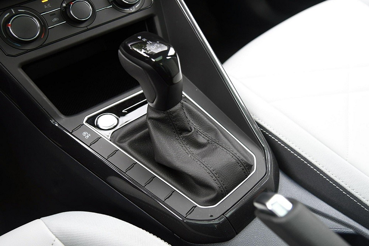 Dự kiến, Volkswagen Lavida XR 2023 giá rẻ sẽ được tung ra tại thị trường Trung Quốc vào ngày 13/6 tới đây, xe có mức giá khởi điểm dưới 100.000 Nhân dân tệ (khoảng 330 triệu đồng).