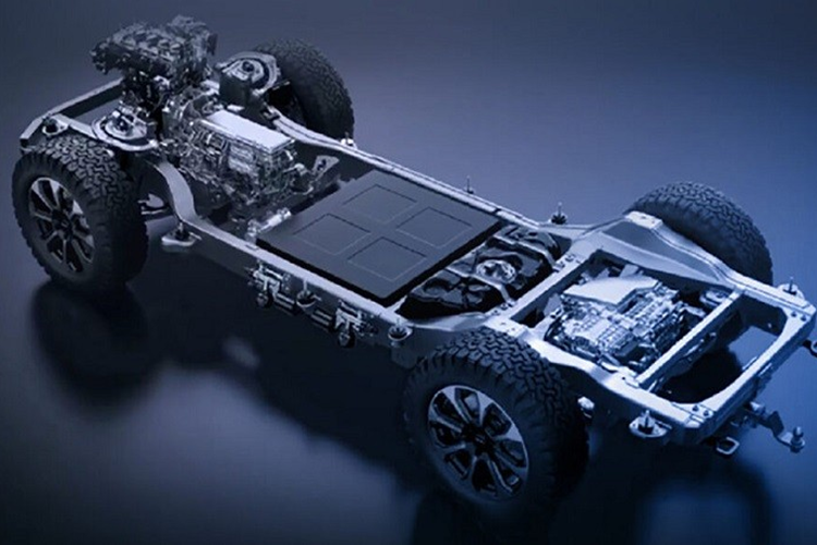 Fang Cheng Bao Leopard 5 là thương hiệu BYD thứ năm, ra mắt trong năm nay với tư cách là thương hiệu xe địa hình năng lượng mới (NEV). Họ có kế hoạch khai trương khoảng 100 cửa hàng tại 60 thành phố trên khắp Trung Quốc, tiếp quản không gian của các nhà sản xuất ô tô cao cấp như Maserati, BMW và các hãng khác.