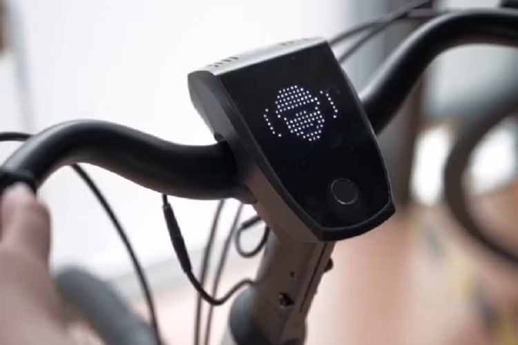 Cung cấp sức mạnh cho xe Urtopia Fusion là động cơ đặt giữa Bafang M510 với công suất 250 W và mô men xoắn 90 Nm.