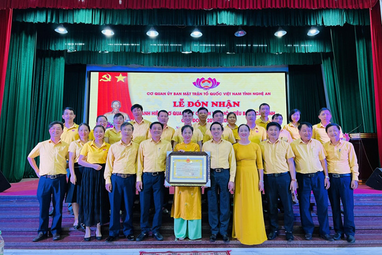 Ung dung CNTT, MTTQ Nghe An ket noi nguoi dan qua mang xa hoi-Hinh-5