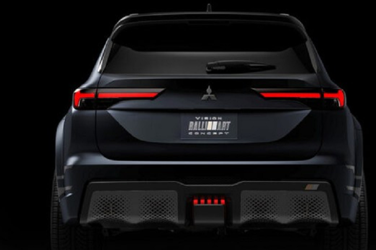 Mẫu xe SUV Mitsubishi Outlander Ralliart 2024 mới có thể được tung ra thị trường với một động cơ mạnh mẽ hơn cũng như nhiều bản cập nhật trực quan tương tự như bản concept.