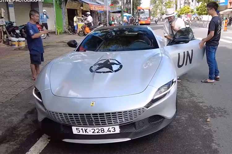 Chiếc Ferrari Roma của ông Đặng Lê Nguyên Vũ là chiếc thứ 2 về Việt Nam. Xe được đưa về nước thông qua một đại lý tư nhân chuyên kinh doanh xe hơi có tiếng tại Hà Nội. Khi mới về nước, xe có mức giá chào bán lên tới hơn 20 tỷ đồng.