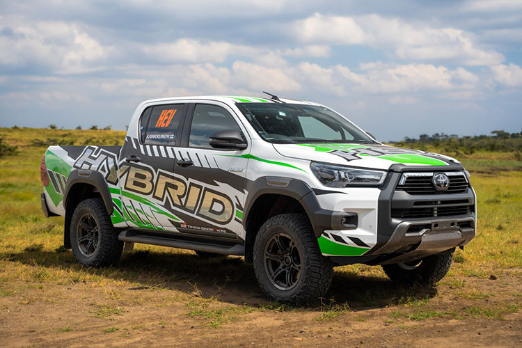 Xe ban tai Toyota Hilux 2024 se co them cong nghe mild-hybrid