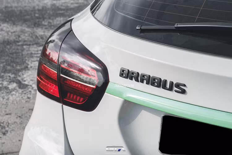 “Bộ áo” này được thực hiện bởi đội ngũ GTA Wrapping.