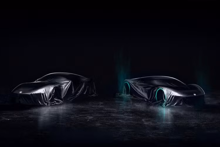 Tuy nhiên, vào lần quay trở lại này, Honda S2000 thế hệ mới sẽ không dùng động cơ xăng như trước. Thay vào đó, hãng Honda sẽ biến S2000 thành ô tô điện. Với cách bố trí mô-tơ điện như trên, Honda S2000 mới sẽ là xe dẫn động cầu sau. S2000 EV được kỳ vọng sẽ trở thành mẫu xe có công suất tối đa và mô-men xoắn cực đại cao nhất trong lịch sử các dòng ô tô thể thao của Honda.