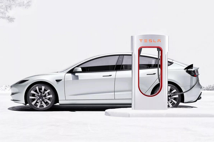 Giá xe Tesla Model 3 2024 khởi điểm tại Đức là từ 43.000 euro (tương đương 1,1 tỷ đồng). Xe sẽ chính thức bán ra tại Đức và châu Âu kể từ tháng 10/2023.