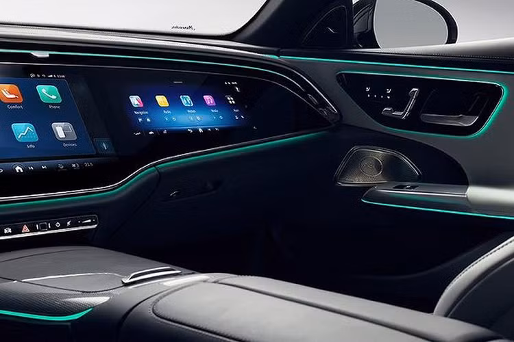 Thông tin chi tiết về bao gồm cả giá xe Mercedes-Benz E-Class 2024 thế hệ mới sẽ được hãng công bố vào ngày 25/4/2023 tới đây.