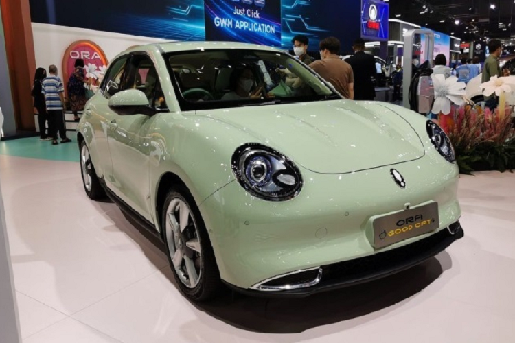 Trong năm 2024, Ora Good Cat sẽ được lắp ráp tại nhà máy của Great Wall Motor ở Thái Lan. Mẫu ô tô điện này sẽ được xuất khẩu sang các thị trường khác trong khu vực Đông Nam Á. Do đó, rất có thể Ora Good Cat sẽ bán tại Việt Nam trong tương lai vì hãng mẹ Great Wall Motor đã có kế hoạch ra mắt nước ta.