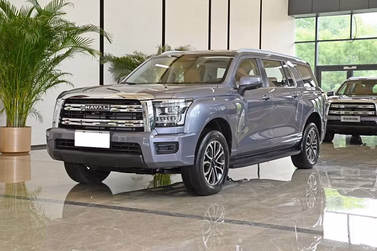 Hiện giá bán của mẫu SUV Trung Quốc này vẫn chưa được công bố chính thức. Tuy nhiên, theo một số nguồn tin, giá xe Haval H5 2024 sẽ khá hấp dẫn, nằm trong khoảng chỉ 150.000 Nhân dân tệ (tương đương 495 triệu đồng). Đây đồng thời cũng là mẫu SUV việt dã cỡ lớn với giá 150.000 Nhân dân tệ hiếm hoi ở thị trường Trung Quốc.