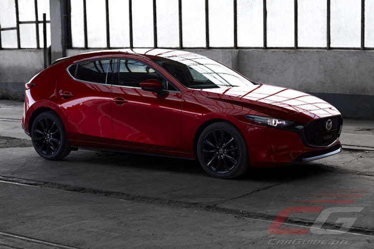 Tại Nhật Bản, giá xe Mazda3 2024 khởi điểm tương đương khoảng 408 triệu đồng và 689,5 triệu đồng cho cấu hình nhiều trang bị nhất. Dự đoán, phiên bản Mazda3 2024 nâng cấp này cũng sẽ sớm ra mắt tại Việt Nam. 