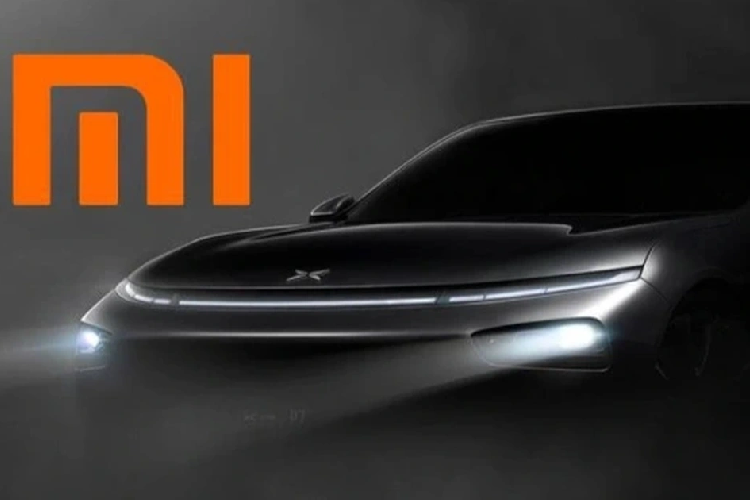 Việc Xiaomi bước chân vào ngành công nghiệp sản xuất ôtô điện vấp phải nhiều thách thức. NDRC phải mất đến hơn 2 năm để thông qua đơn cấp phép của Xiaomi bởi những lo ngại về tình trạng sản xuất dư thừa trong khi nhu cầu sụt giảm.