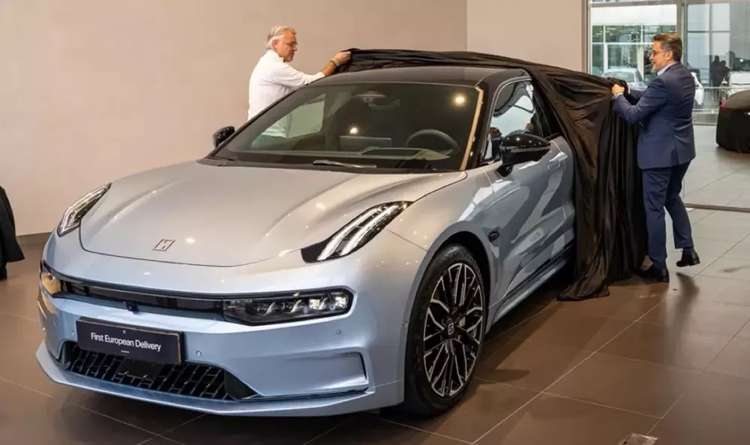 Giám đốc điều hành Zeekr Châu Âu, Spiros Fotinos, người đã đích thân tham dự sự kiện, nhận xét: “Thật vô cùng tự hào về đội ngũ Zeekr Châu Âu tuyệt vời đã biến điều này thành hiện thực”.