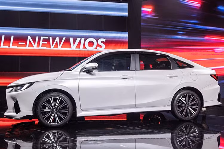 Chi tiet Toyota Vios 2023 tai Viet Nam truoc ngay ra mat chinh thuc-Hinh-2