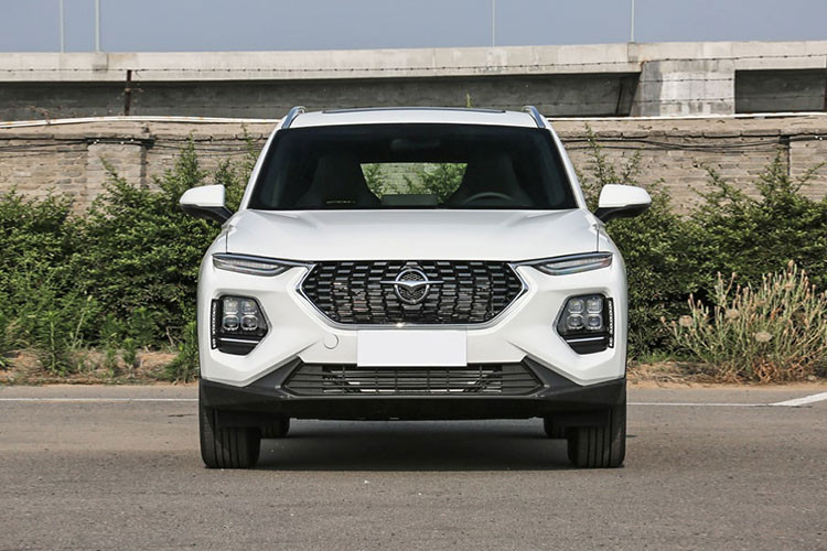 Trong khi đó, giá xe Haima 8S tại Việt Nam chưa được hé lộ. Ngoài 7X và 8S, Haima còn lên kế hoạch giới thiệu mẫu MPV thuần điện 7X-E với giá hơn 1 tỷ đồng tại Việt Nam.