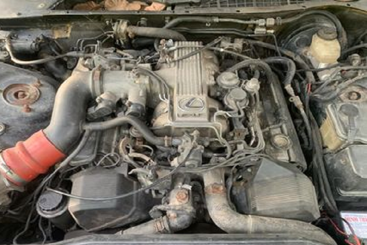 Hiện đã có một vài người quan tâm tới chiếc xe và liên hệ với chủ xe. Nhiều người đồng quan điểm rằng chiếc Lexus LS400 1993 hạng sang này là một món hời sau khi được đại tu.