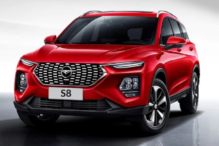 Ngoài Haima 7X-E, phiên bản Haima 7X chạy xăng cũng được nhà phân phối khá kỳ vọng. Theo các trang tin tức nước ngoài, Haima 7X là một trong những mẫu MPV cỡ trung có ngoại hình hấp dẫn khi được thiết kế bởi Pininfarina. Xe có kích thước dài x rộng x cao lần lượt là 4.815 x 1.874 x 1.720(mm).