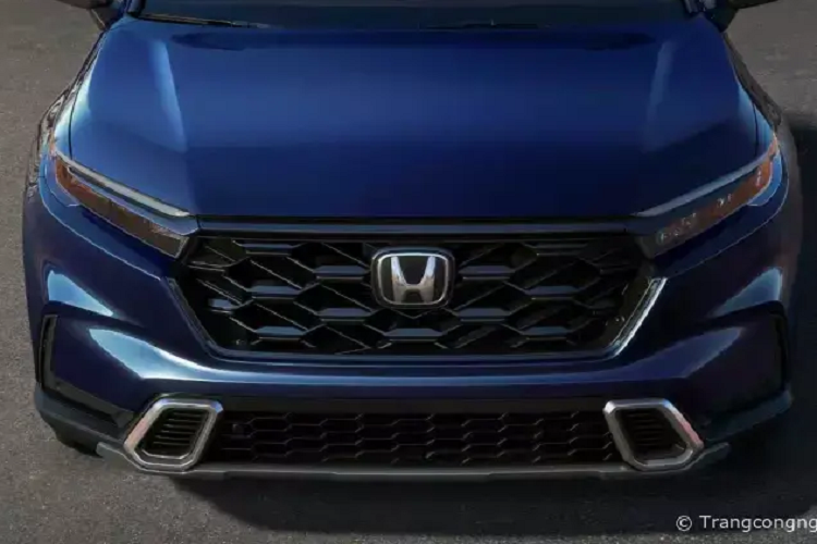 Nếu muốn sở hữu một mẫu xe đầy đủ tiện nghi hơn, người dùng có thể lựa chọn các bản khác như EX có giá 32.010 USD (khoảng 785 triệu đồng). Giá của bản EX và các bản khác được điều chỉnh tăng ít hơn so với bản tiêu chuẩn LX, với mức tăng 950 USD.